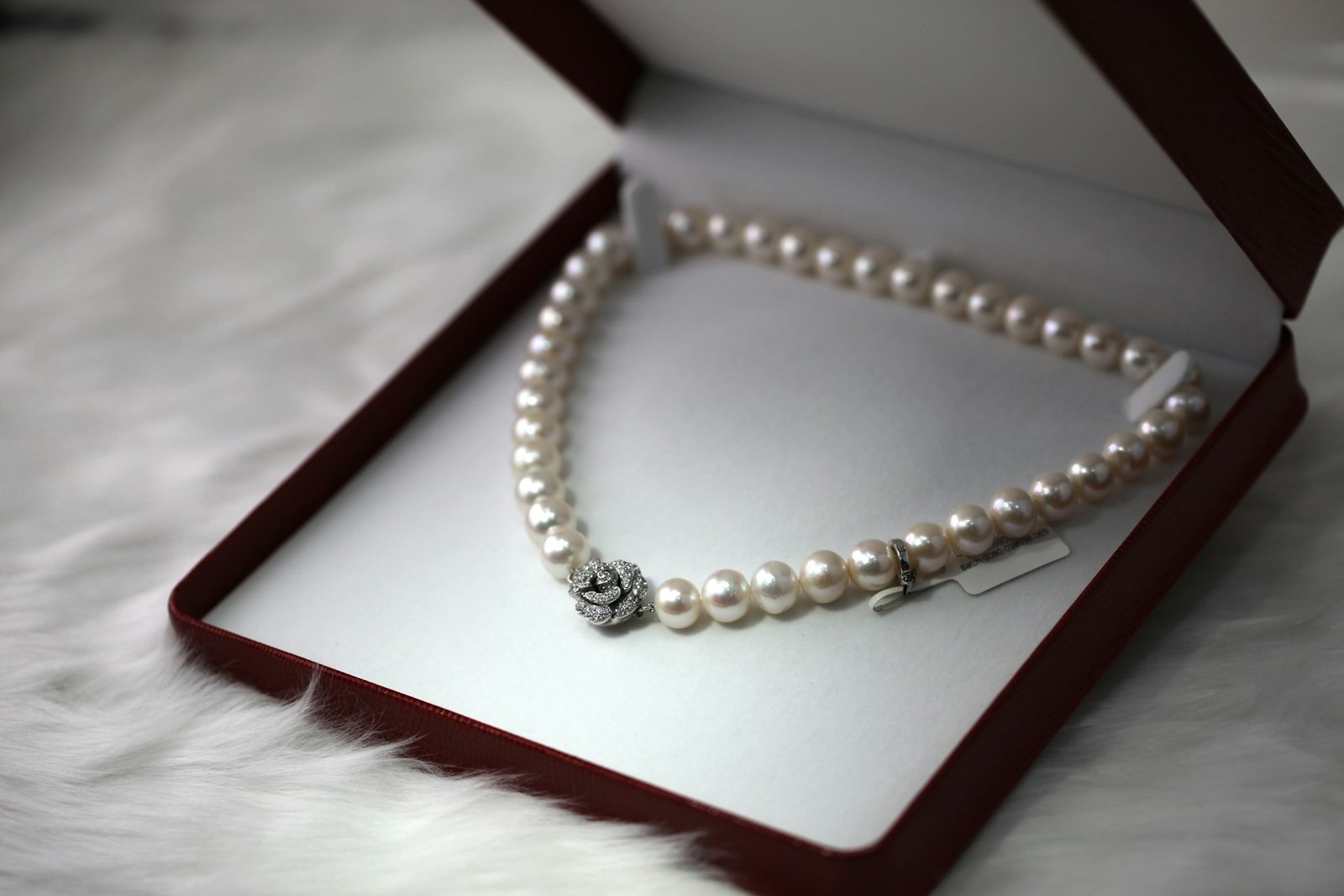 Luxury Gold Jewellery Hero